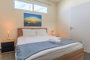 1 chambre, fer et planche à repasser, accès au Wi-Fi (inclus)