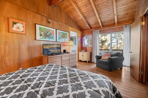 Cabin, Multiple Beds, Patio, Mountain View