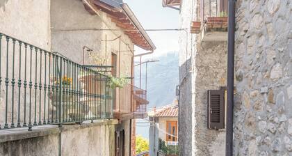 La Dimora del Borgo - Zwei Schlafzimmer Haus, Schläft 6