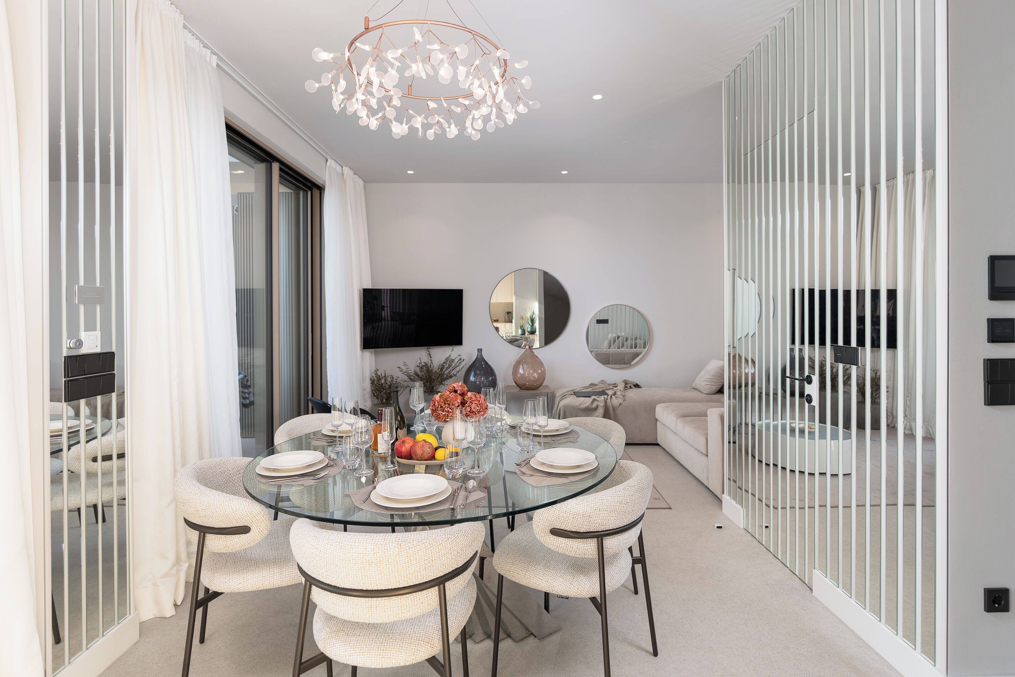 Villa, 4 Bedrooms, Private Pool, Garden View | Dining room