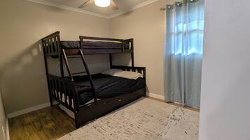 2 habitaciones, wifi y ropa de cama