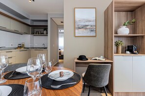 Apartamento 2 Dormitórios | Vardagsrum | 40-tums smart-tv med digitalkanaler