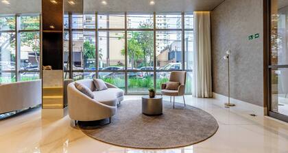 Charlie Grand Vitrali Moema