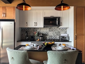Microwave, oven, stovetop, dishwasher