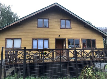 Fachada de la propiedad