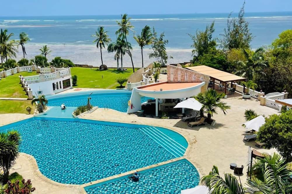 Luxury Oceanline Apartment-Shaza