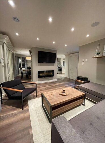 Churchill Square Beauty