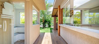 BZ67 House 200m from the beach with private pool