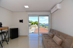 Suite | Living area