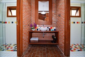 House | Bathroom - Casa Encanto Fazenda da Armação (Governador Celso Ramos)