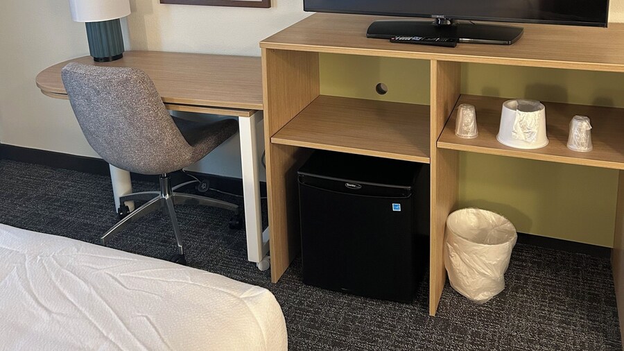 Spark by Hilton Dothan