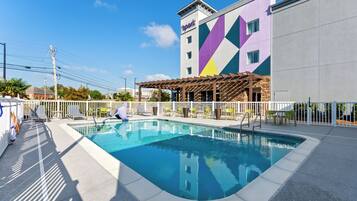 Alberca al aire libre