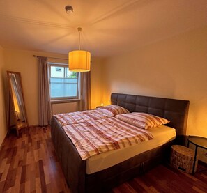 2 Schlafzimmer, WLAN