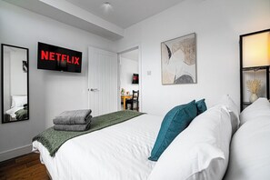 1 bedroom, iron/ironing board, free WiFi