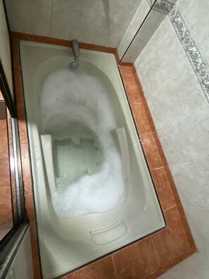 Apartamento estándar, 2 habitaciones | Baño