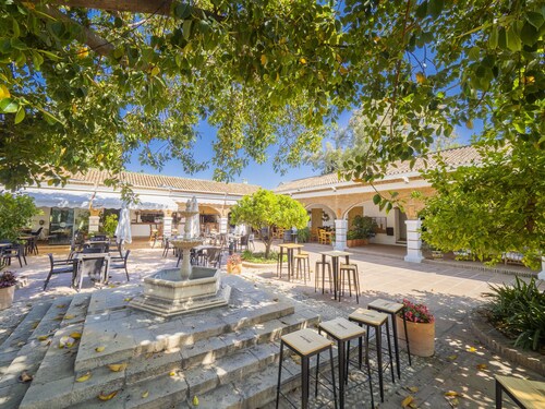Cubo's Duplex Caffarena Golf & Optional Parking / golf / air conditioning / communal pool / free wifi