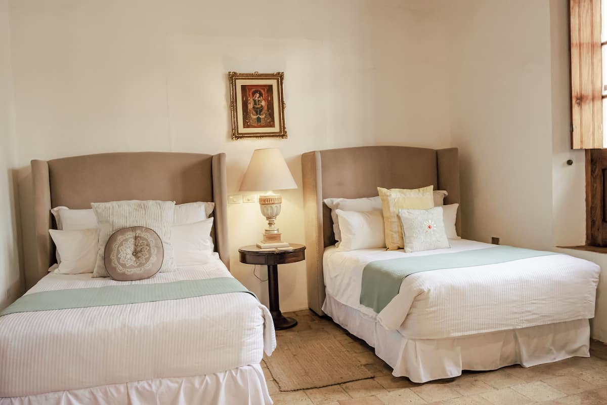 Junior Room | 1 bedroom, in-room safe, individually furnished, iron/ironing board