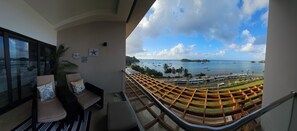 Property grounds - Charming 1-Suite apartment in gorgeous Samaná Bay with AC, WiFi, Infinity Pool (Samaná)