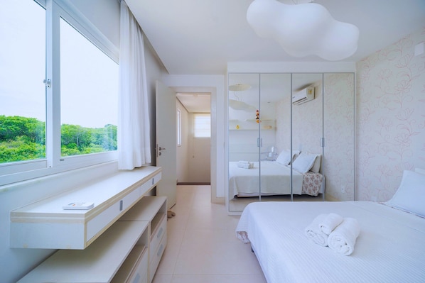 Deluxe House, 6 Bedrooms, Private Pool