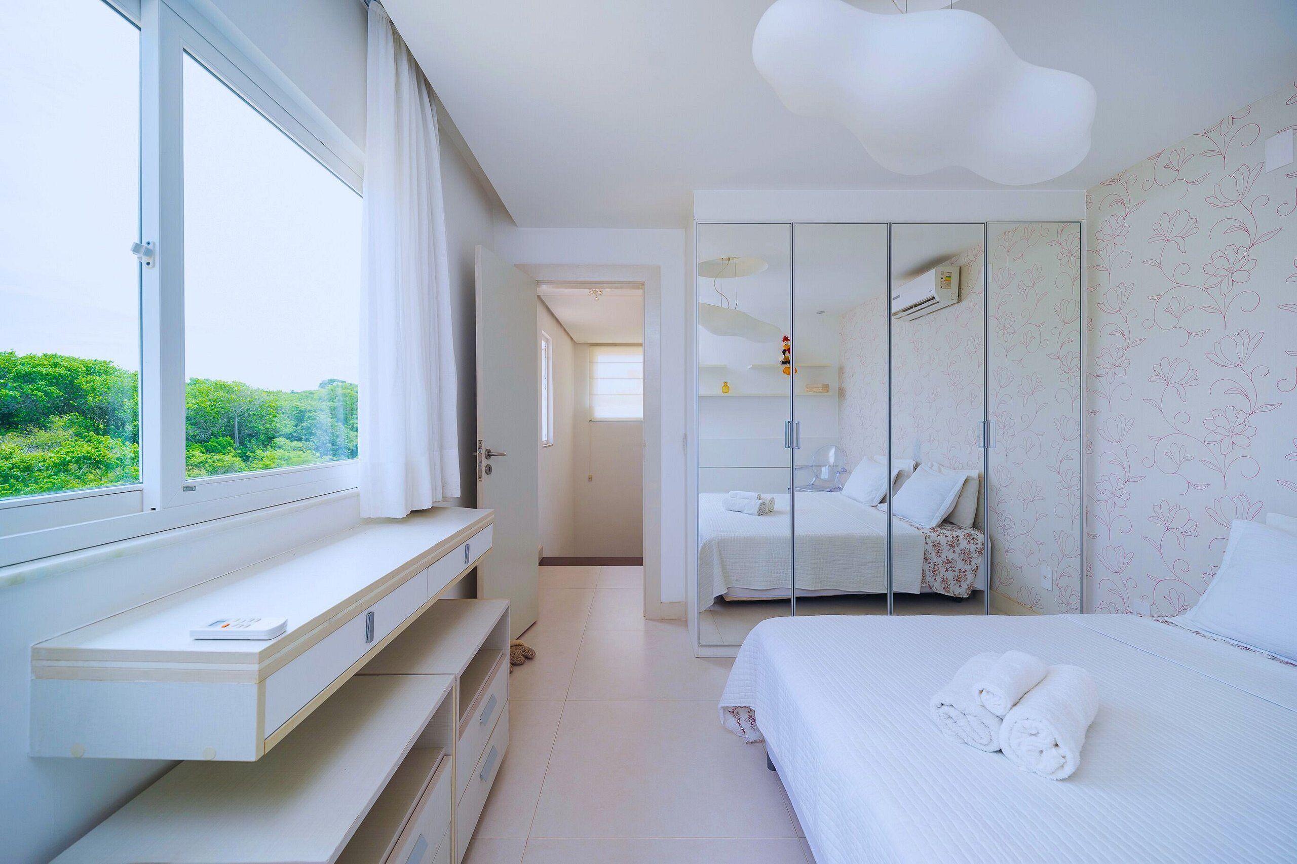 Deluxe House, 6 Bedrooms, Private Pool | Blackout curtains, iron/ironing board, free WiFi, individually decorated