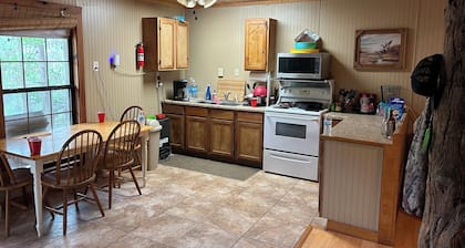 Riverfront secluded 3-bedroom cabin on the scenic Neches River