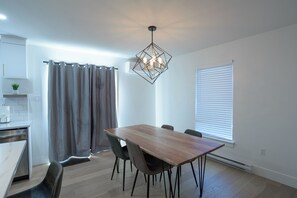 Dining - Cozy & Spacious 3BR Home (Moncton)