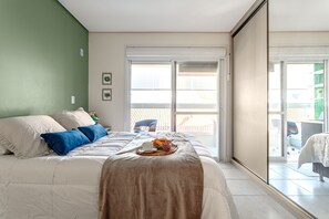 2 chambres, fer et planche à repasser, accès Internet, draps fournis