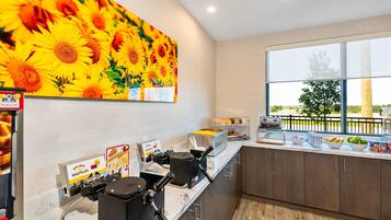 Desayuno completo incluido todos los días