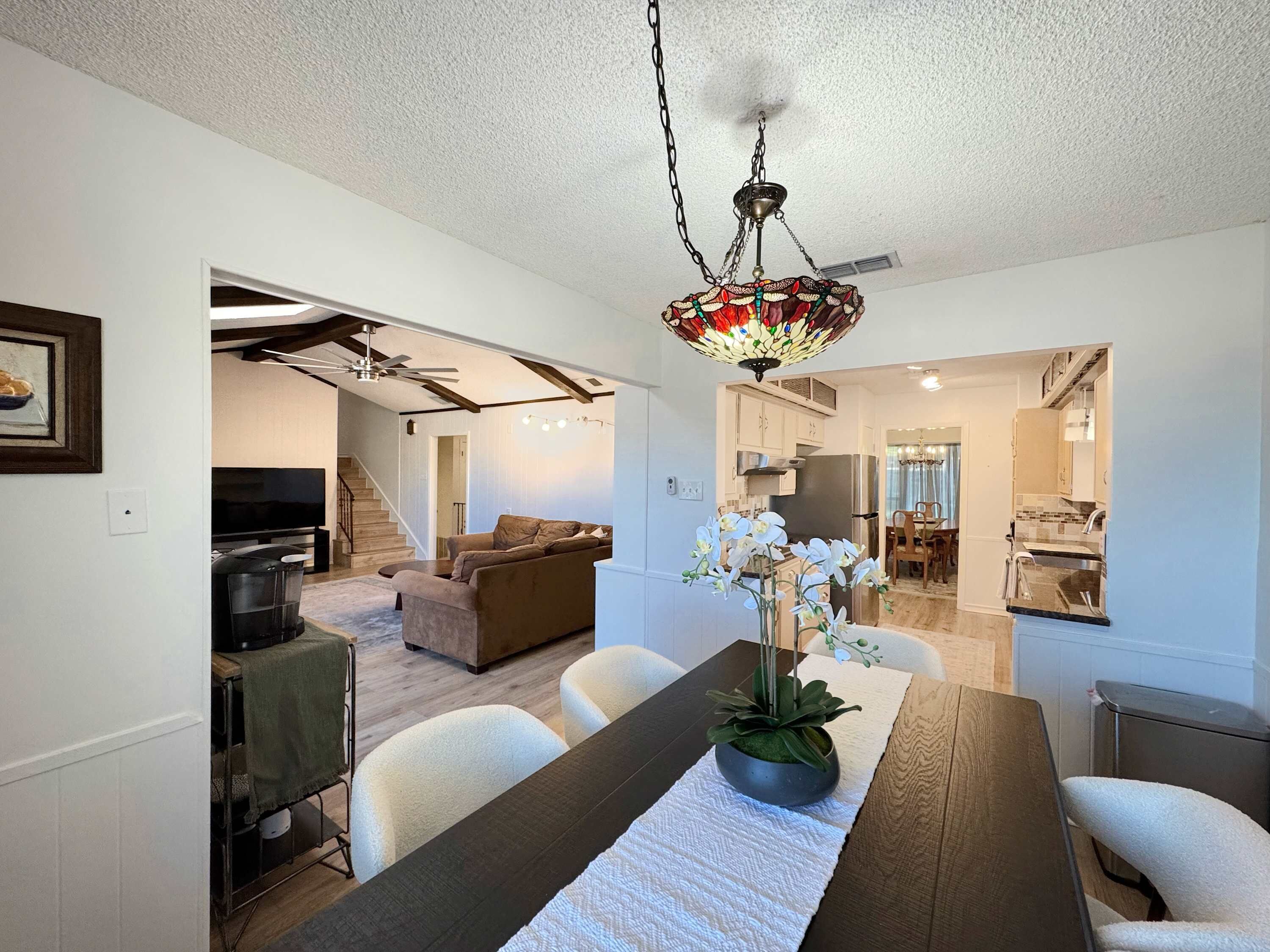 House, Multiple Beds, Pool Access, Pool View (Casa Tortuga) | Living area | 55-inch flat-screen TV with digital channels, fireplace