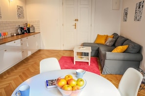 Comfort Studio, 1 Double Bed with Sofa bed, Kitchenette, City View | Living area - Cracow Route #3 - Old Town (Kraków)