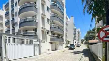 Apartment | Exterior