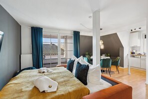 1 bedroom, iron/ironing board, WiFi, bed sheets