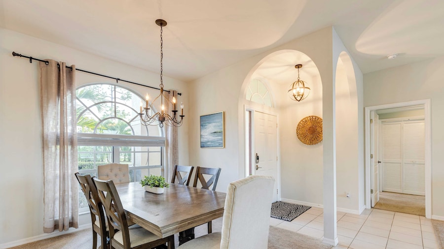 Private Pool, Pond Views, & Bonus Lounge in Gated Naples Community Drive to Dining & Sand