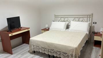 2 Schlafzimmer, Bügeleisen/Bügelbrett, Reisekinderbett, kostenloses WLAN