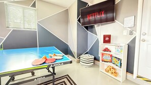 Spielezimmer