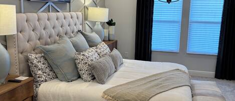 3 Schlafzimmer, Schreibtisch, BĂŒgeleisen/BĂŒgelbrett, kostenloses WLAN