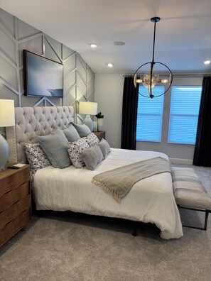 3 slaapkamers, een bureau, een strijkplank/strijkijzer, gratis wifi