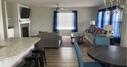 Charming 3-bedroom house with AC, WiFi in beautiful Lander
