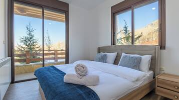 2 chambres, fer et planche à repasser, Wi-Fi gratuit, draps fournis