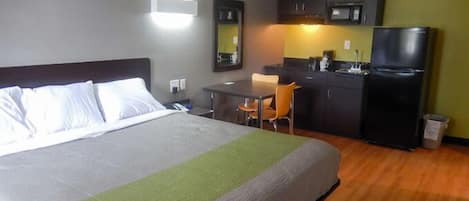 Bügeleisen/Bügelbrett, kostenloses WLAN