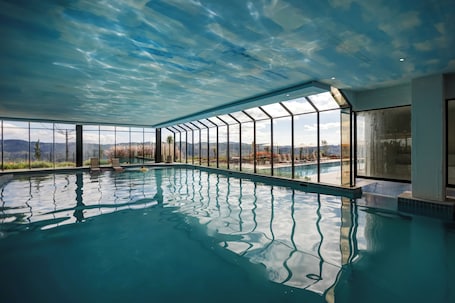 Indoor pool, outdoor pool
