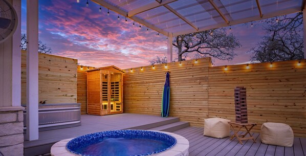 Seasonal outdoor pool