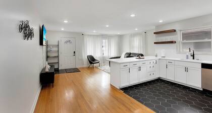 Chic Escape Near Mall of America