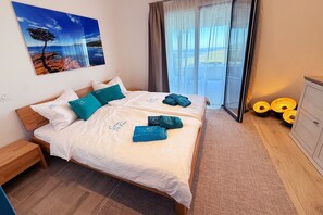 3 chambres, fer et planche à repasser, Wi-Fi gratuit, draps fournis