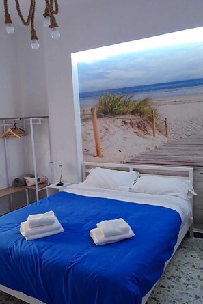 3 bedrooms, desk, iron/ironing board, travel cot