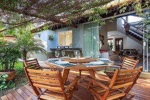 BBQ/picnic area