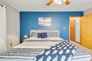 4 bedrooms, free WiFi, bed sheets