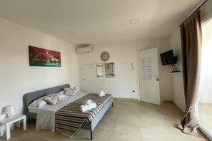 1 bedroom, iron/ironing board, travel crib, free WiFi