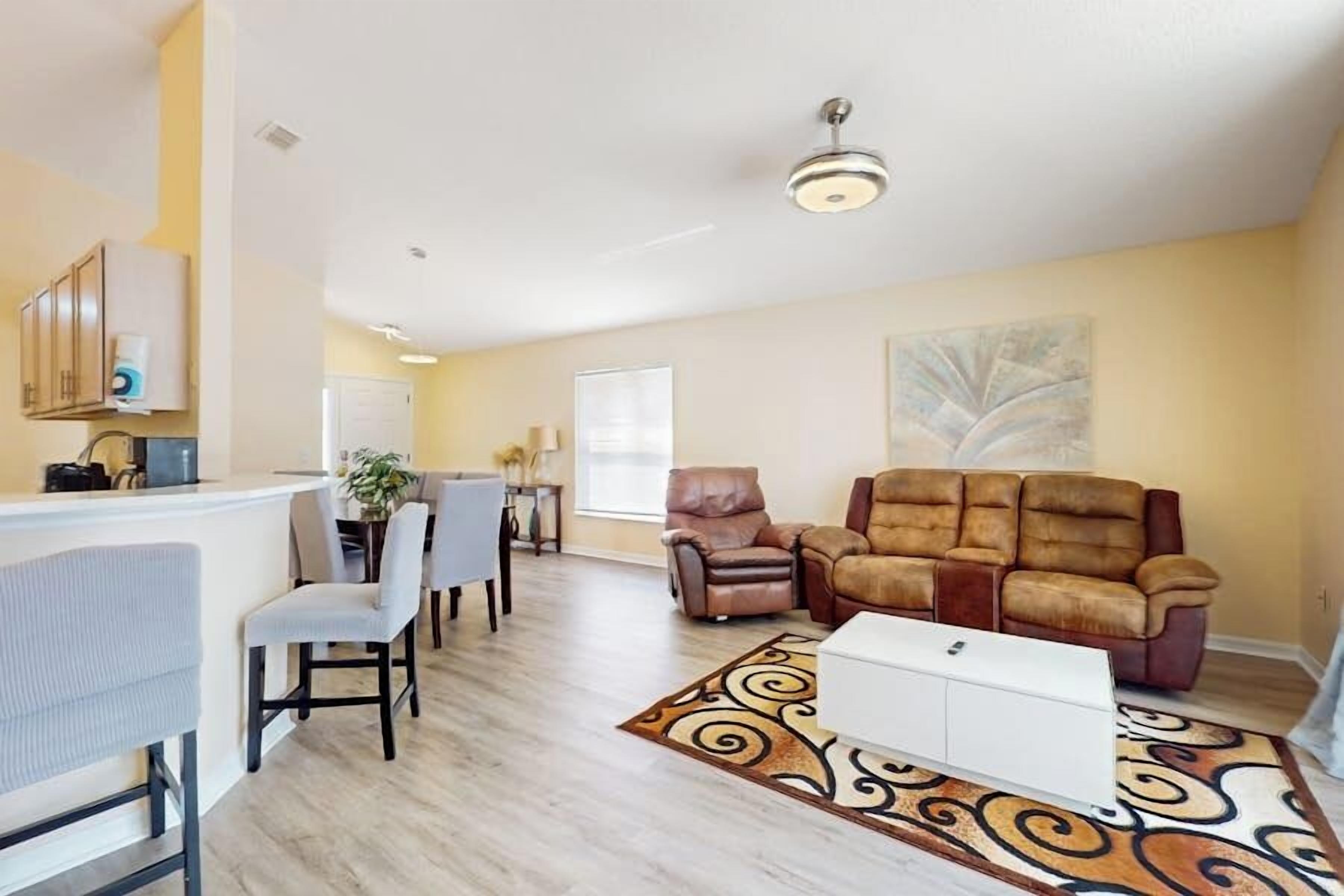 A Picture-perfect Vacation Awaits You With Plenty Of Space For Everyone To Enjoy - Davenport, FL