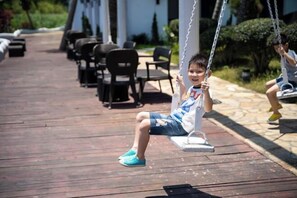 Property grounds - Shangri-la Boutique Hotel (Wujie)